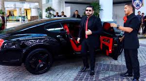 He began to rule johor in 1862 and he gained the title of maharaja in 1868 and later the title of sultan in 1886. Tmj Crown Prince Of Johor Car Collection Laferrari Youtube