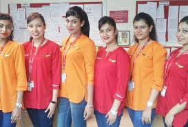 Created by shift and promoted by celebrated designer nimish shah, the new dress code has received tremendous support from fashion critiques and editors. Travel With Spicejet Enjoy Weekends With Our Colourful Cabin Crew