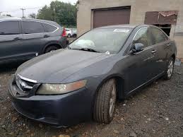 Buy Salvage 2005 Acura Tsx In Hartford