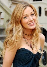 Blake lively stepped out in l.a. Tousled Defined Blonde Waves Sweet Long Blonde Wavy Hairstyle Blake Lively Hairstyles Hairstyles Weekly