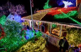 Check Out One Of Bay Areas Top Ranked Christmas Displays