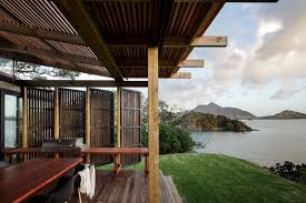 Modern Beach House Designs Showcase The
