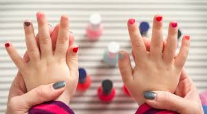 En este articulo vas a encontrar los diseños si estas buscando ideas uñas de los pies para niñas mira el siguiente diseño. Pintados De Unas De Pies Para Ninas