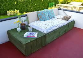 23 Diy Pallet Patio Furniture Projects