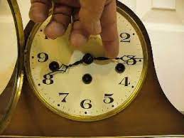 Bulova Tambour Mantel Clock Westminster
