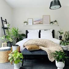 small bedroom ideas to make the most of