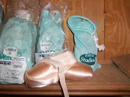 Details About Freed Of London Studios Pointe Shoes Size 2 2 5 3 Width E D Med