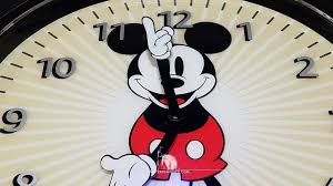 Echo Wall Clock Mickey Mouse Edition