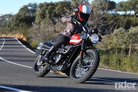 2017 triumph street scrambler first