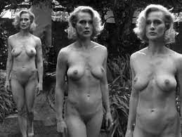 Andrea thompson nude