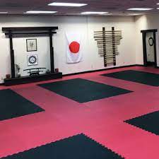 reversible color martial arts mat