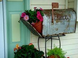Marvelous Mailboxes In The Garden