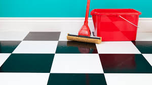 deep cleaning linoleum floors