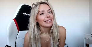 We bought corinna kopf's onlyfans so you don't have to подробнее. Corinna Kopf Threatens To Sue Underage Fans Who Have Been Reposting Her Onlyfans Pictures