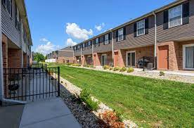 townhomes for in omaha ne 70