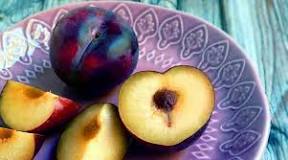 What should the inside of a plum look like?