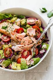 Salmon Avocado Salad gambar png