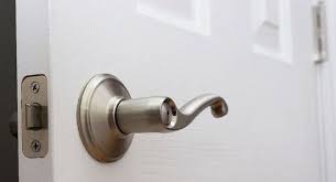 remove lever door handle without s