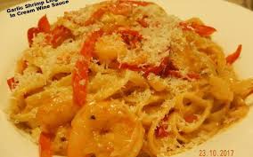 Join eric from simply elegant home cooking as he demonstrates. Garlic Shrimp Linguine In Cream Wine Sauce Recipe Recipezazz Com