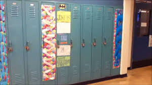 decorating johey s locker you