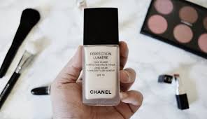 chanel perfection lumiere foundation