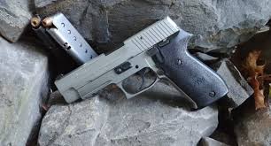 4 Reasons The Sig Sauer P220 Is Better Than Your 1911