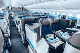 First sections contains 5 rows of. United Is The First U S Airline To Get The Massive New 787 10 Dreamliner Planes Mdash And You Need To See The Polaris Business Class Seats Travel Leisure