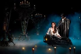 The romantic, haunting and soaring score includes music of the night, all i ask of you, masquerade and the iconic title song. The Phantom Of The Opera Retains Its Luster The New York Times