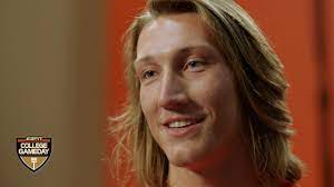 Trevor lawrence, who led his clemson tigers to a national championship monday night, still has his hair has a spawned twitter account @tlawhair, memes, a #gowiththeflow hashtag and tons of. Inside The Life Of Clemson Star Qb Trevor Lawrence College Gameday Youtube