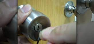 Door, refrigerator, mail, mouth, eyes: How To Pick A Locked Door With A Paper Clip Cons Wonderhowto