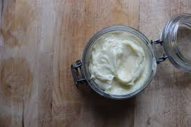 simple non greasy homemade baby lotion