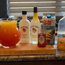 Top 12 coconut rum drinks. Bahama Mama I Recipe Allrecipes