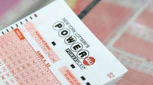 Woman dreams lottery numbers, wins ...