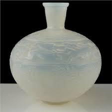 Lievres Frosted Glass Vase 1923