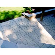 Nantucket Pavers 17 5 In X 17 5 In Stone Design Square Gray Variegated Concrete Paver 46 Pieces 97 Sq Ft Pallet