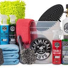 Car cleaning kit: BusinessHAB.com