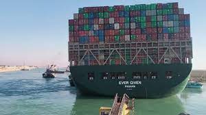 Nach Crash im März - „Ever Given“ passiert unfallfrei den Suezkanal -  Wirtschaft - Bild.de