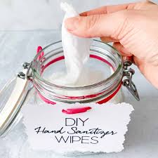 homemade hand sanitizing wipes diy