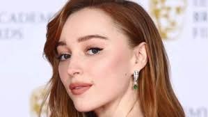 Phoebe dynevor is a rising actress who stars as a lead in shonda rhimes's lavish new period drama, bridgerton. Bridgerton Star Phoebe Dynevor To Feature In Thriller I Heart Murder Hollywood Hindustan Times