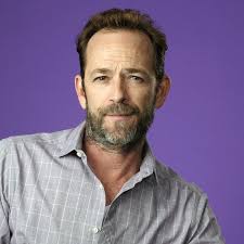 Luke made people feel safe and valued and welcome. Luke Perry Actor And Beverly Hills 90210 Star Dies Aged 52 Us Television The Guardian