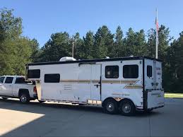 how much does your horse trailer weigh
