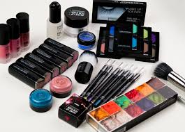 win 900 of make up for ever s
