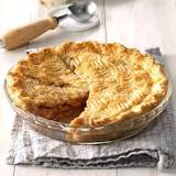 Can apple pie be eaten without cooking?