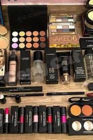mac compact makeup kit