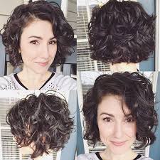 The general assumption is curly hair is difficult to manage. 30 New Short Curly Hairstyles For Women 2019 Short Hairstyles Haircuts 2019 2020