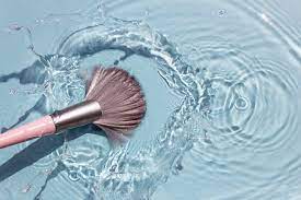 clean your makeup brushes and sponges