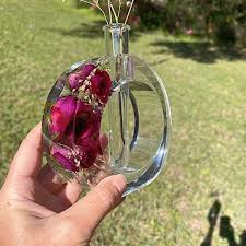 how to preserve flowers in resin like a