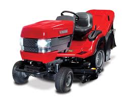 I am not ever going to need a huge farming tractor but i sure do want one a little better that the 12 hp riding mower that i grenaded the transaxle out of a couple years ago. Westwood F60 4trac 4wd Garden Tractor Buy Online At Lawnmowers Direct