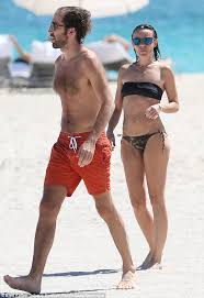 Lift your spirits with funny jokes, trending memes, entertaining gifs, inspiring stories, viral videos, and so much more. Daft Punk S Thomas Bangalter Hits The Beach With Wife Elodie Bouchez Daily Mail Online