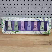 crabtree 26 evelyn hand therapy